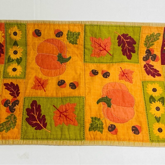 Autumn / Fall  Stoneware Ceramic Pumpkin Set with Small Table Runner - Picture 7 of 15